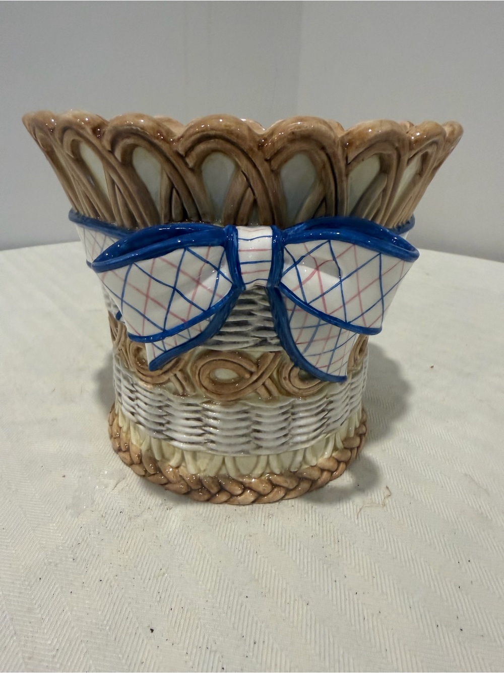 Vintage Fitz & Floyd Ceramic Basket weave Planter with Blue Bow Accent